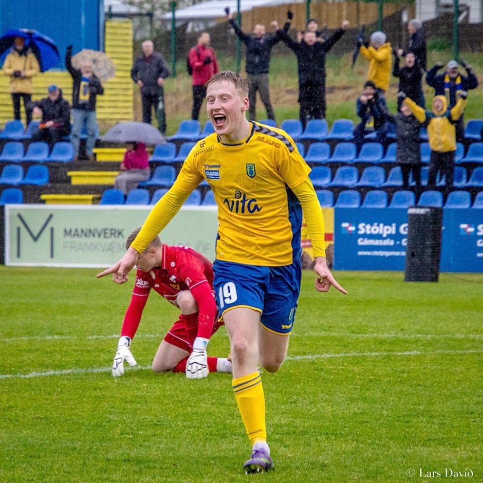 Hilmir Rafn fagnar marki með liði Fjölnis í sumar. MYND: FB/Fjölnir/Lars Davíð