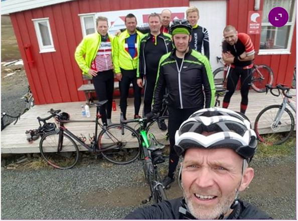 Liðsmenn Drangeyjar í hjólatúr fyrir WOW Cyclothon. Mynd: Team Drangey.
