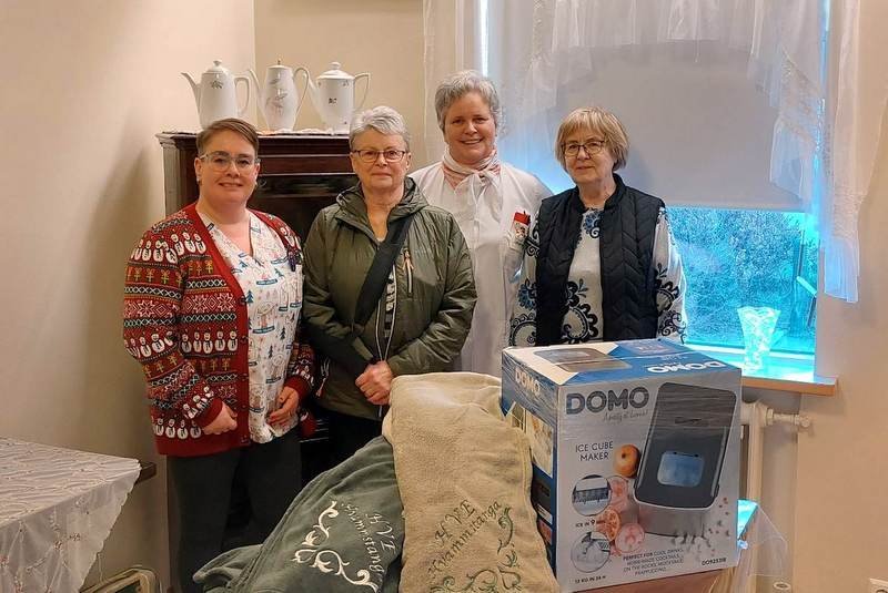 Húsfreyjur á Vatnsnesi láta gott af sér leiða