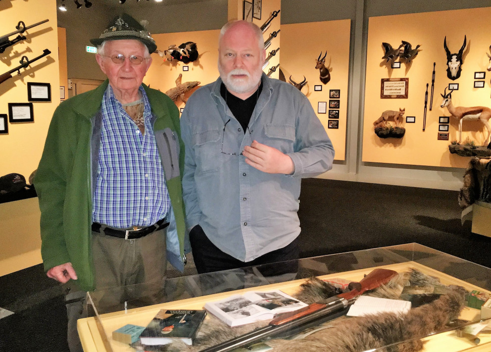 Sigurfinnur Jónsson veiðimaður og Páll Reynisson veiðimaður- og safnstjóri Veiðisafnsins. Mynd: Veiðisafnið.