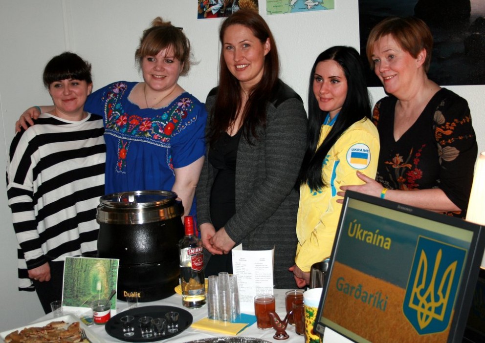 Fjölmenningarleg matarhátíð hjá ferðamálanemum