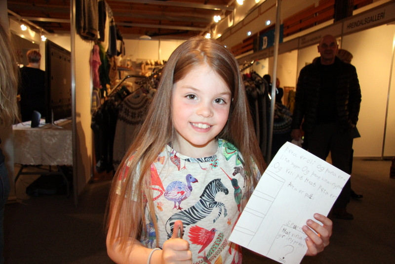 Glódís með fréttina tilbúna. Mynd: PF.