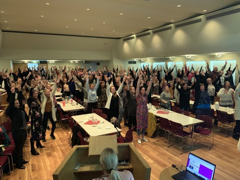 Morgunleikfimin tekin í heilsueflandi samfélagi. Mynd: Selma Barðdal.