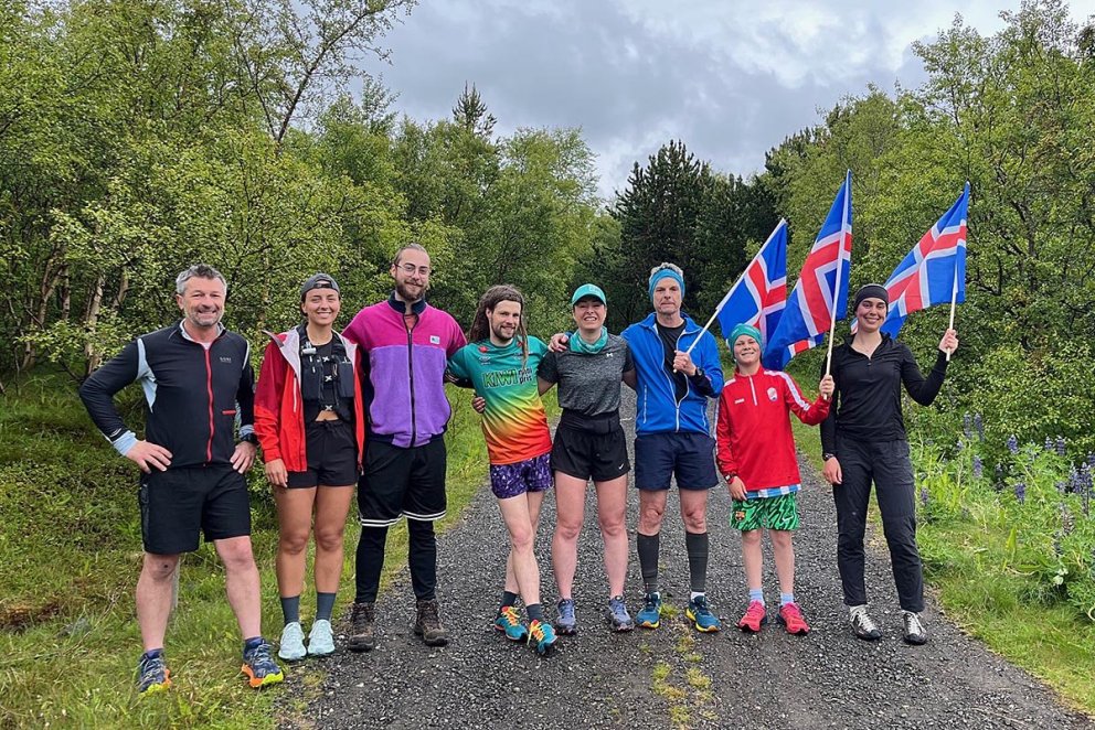 Þátttakendur í Byrðuhlaupinu 2025. Rinu minnir að þátttakendur hafi kannski mest verið um tuttugu talsins í gegnum tíðina. MTNDIR: Katharina Sommermeiere og Christine Hellwig