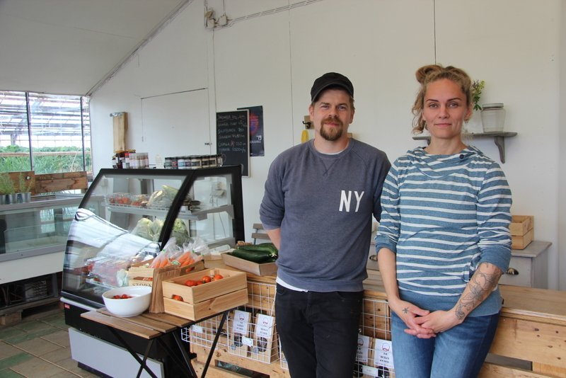 Þorvaldur og Kristín í versluninni í Skrúðvangi. Myndir: FE