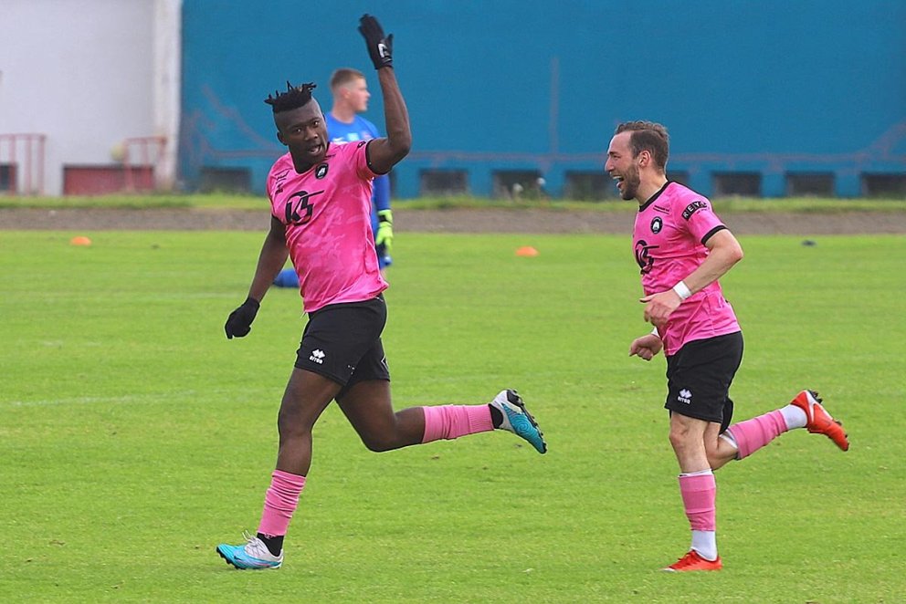 Ismael fagnar sigurmarki. MYND AF AÐDÁENDASÍÐU KORMÁKS/HVATAR