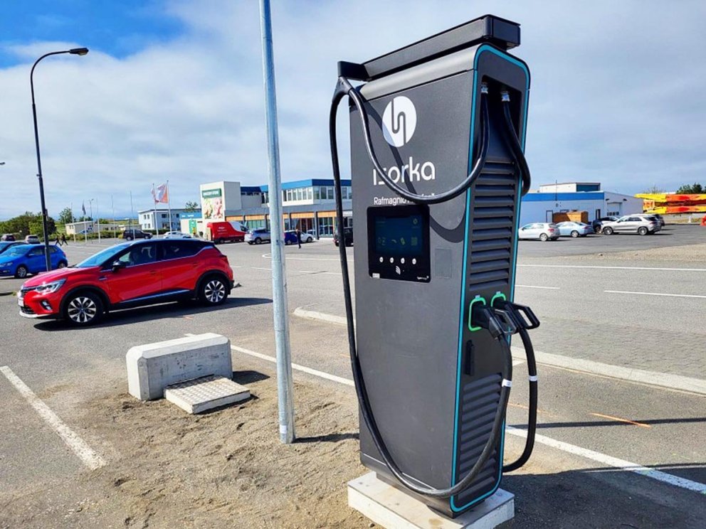 Hraðhleðslustöðin góða á Blönduósi. MYND AF VEF ÍSORKU