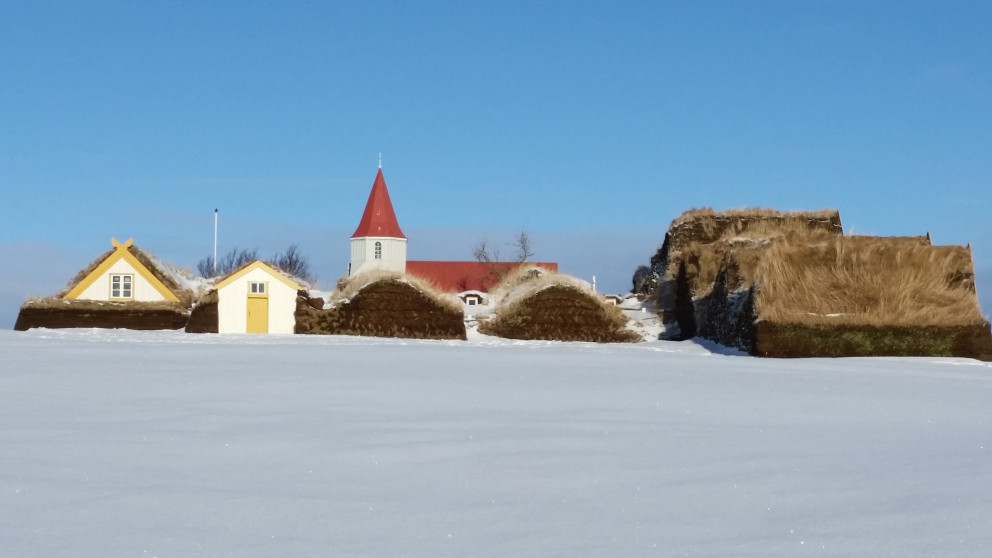 Jólatónar verða í Glaumbæjarkirkju í kvöld. Mynd: KSE