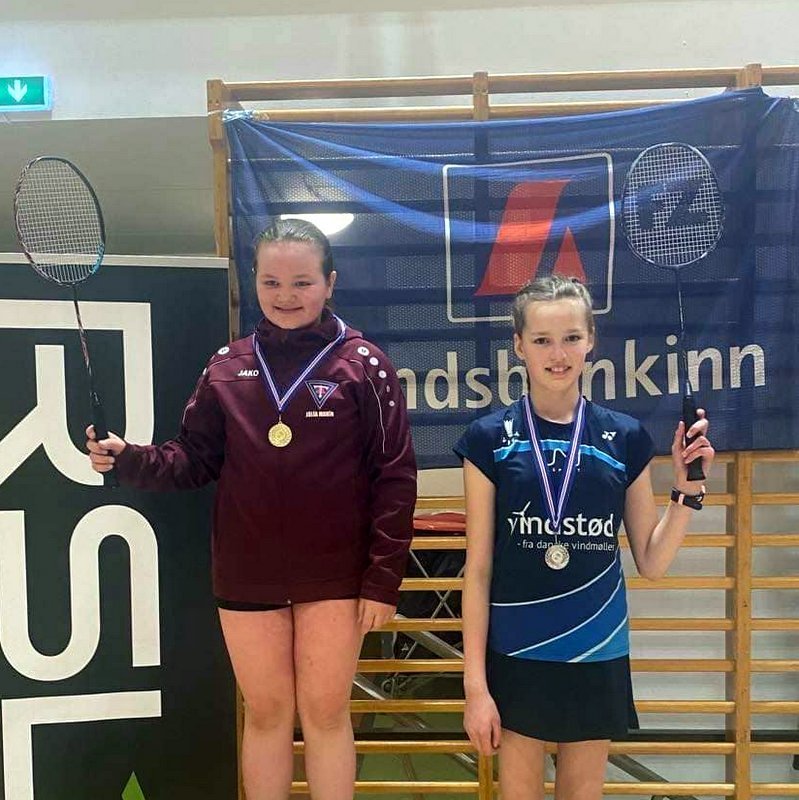 Júlía Marín Helgadóttir fékk gullið í einliðaleik í U11. Myndir af FB-síðu badmintondeildar Tindastóls.