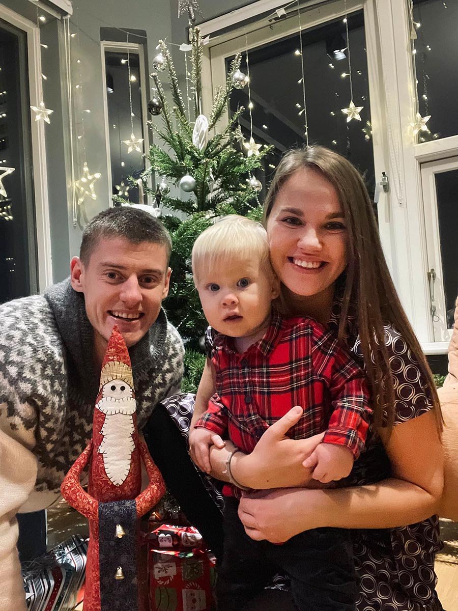 Fjölskylda Katrínu í jólaskapi. AÐSEND MYND