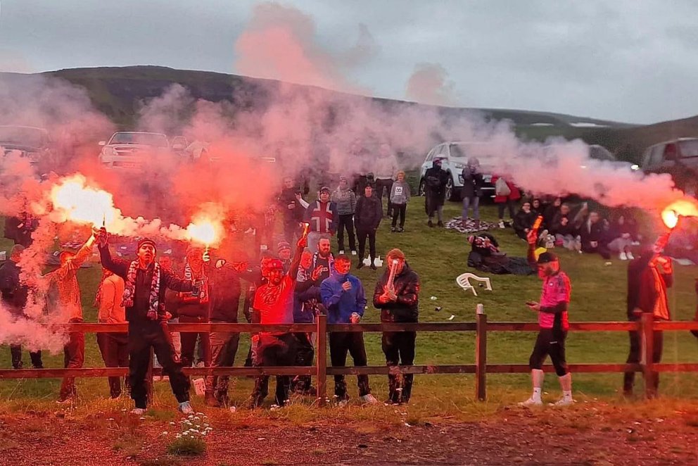Verður ástæða til að kveikja á blysum í Húnavatnssýslu á morgun? MYND AF AÐDÁENDASÍÐUNNI