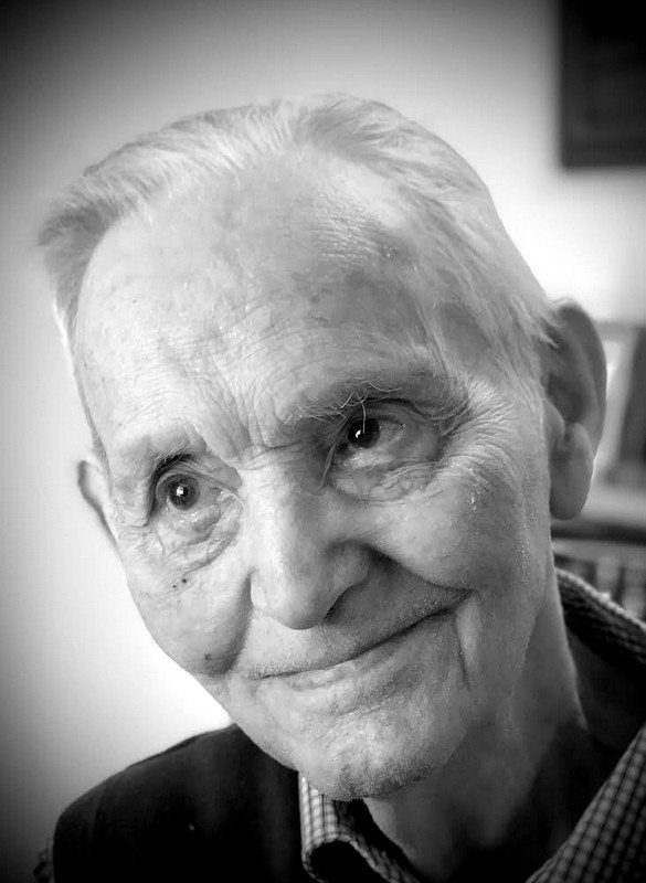 Kristmundar Bjarnasonar rithöfundar og heiðursfélaga Sögufélags Skagfirðinga frá árinu 2008 var minnst í upphafi aðalfundar sl. fimmtudag. Aðsendar myndir.