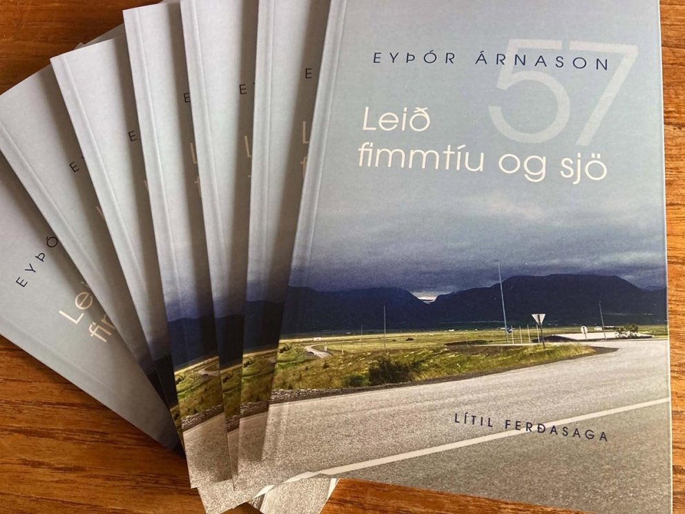 Bókin góða. MYND AF FB