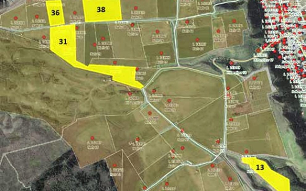 Kort sem sýnir lóðirnar sem um ræðir. MYND AF SKAGAFJÖRÐUR.IS