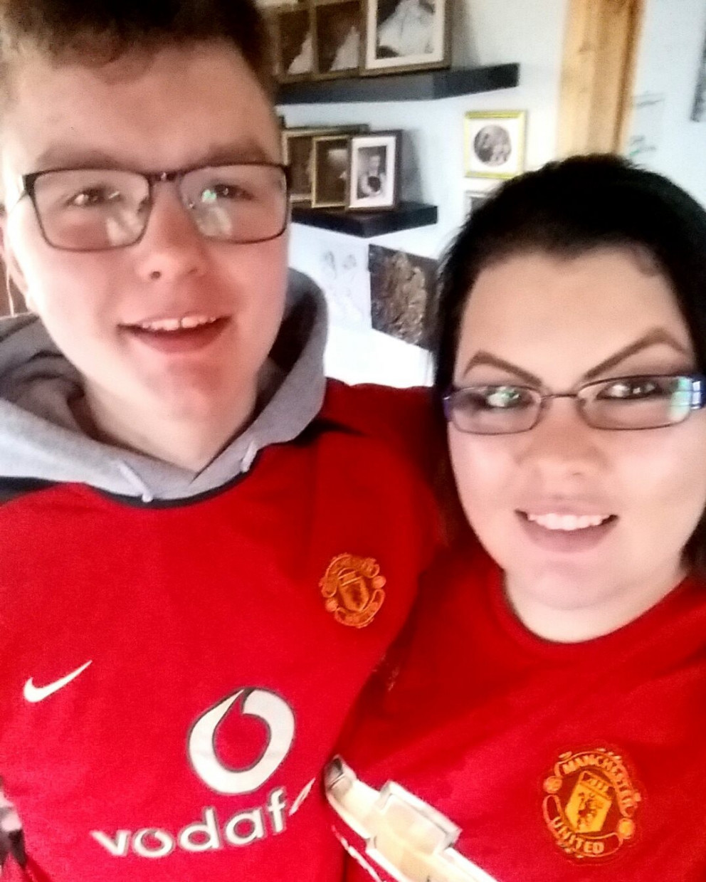 Sædís Bylgja ásamt Magnúsi bróður sínum.