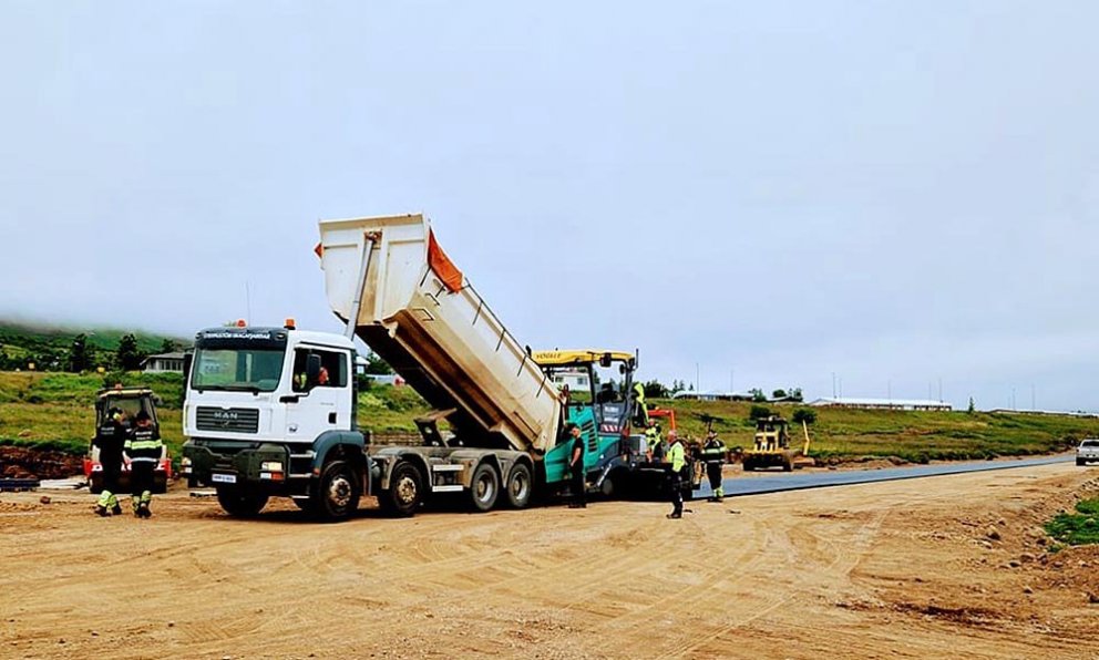 Nestún malbikað. MYND: ÓBS