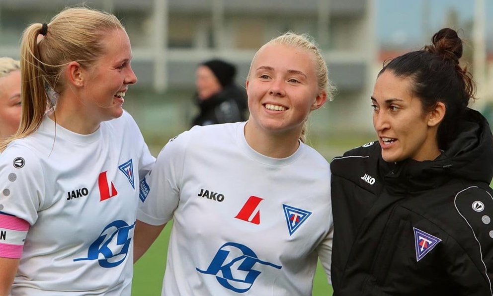 Bryndís Rut, María Dögg og Jackie fagna sigri í fyrra. MYND: ÓAB