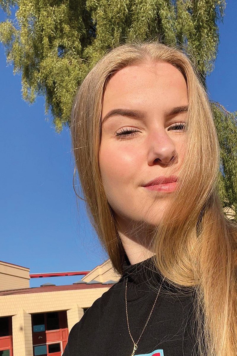 Marín Lind með sólina í augun. AÐSENDAR MYNDIR