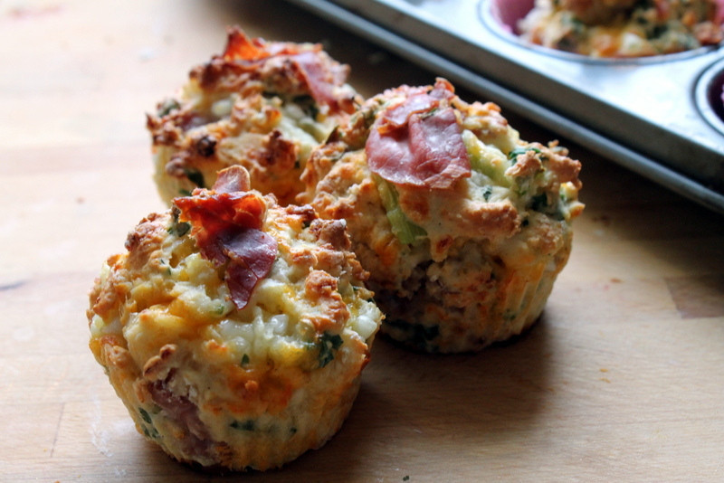 Hráskinkumúffur. https://nannarognvaldar.wordpress.com