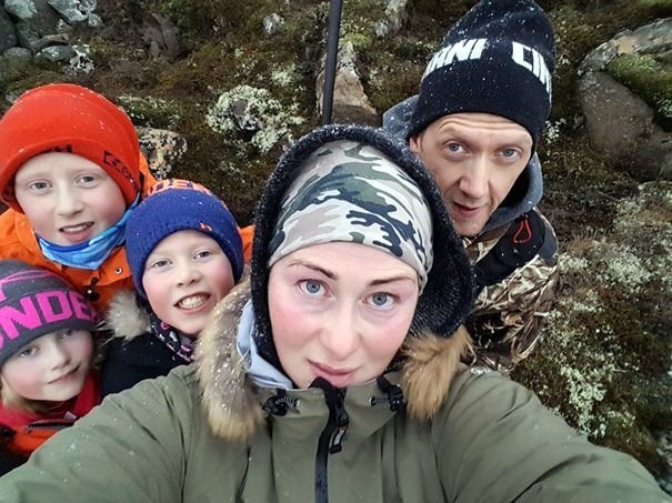 Sólrún, Mikael og börnin. Aðsend mynd.