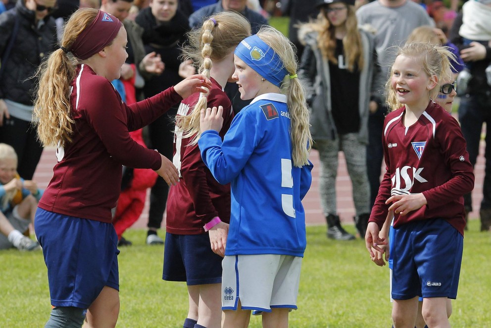 1000 telpur á takkaskóm á Landsbankamótinu á Króknum