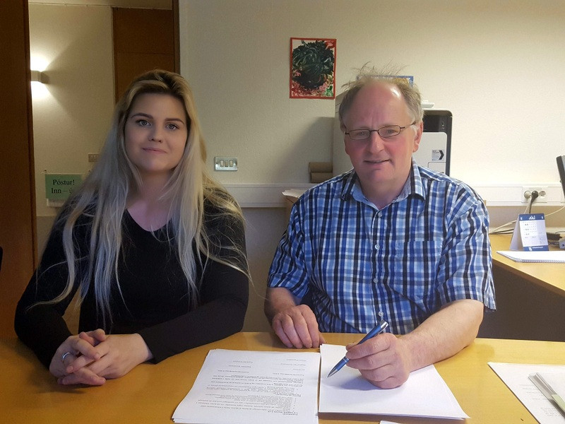 Ragnhildur Haraldsdóttir og Jón Gíslason