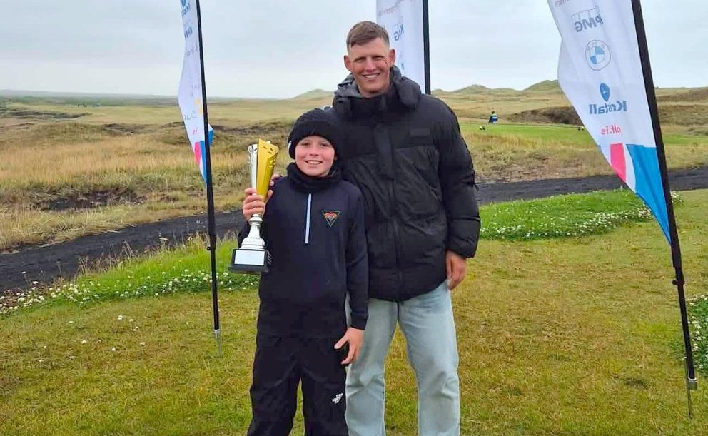 Ólafur Bjarni ásamt Atla þjálfara. MYND AÐSEND