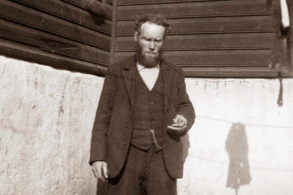 Pétur Sighvats, úrsmiður og símstöðvarstjóri.  MYND Í EINKAEIGU