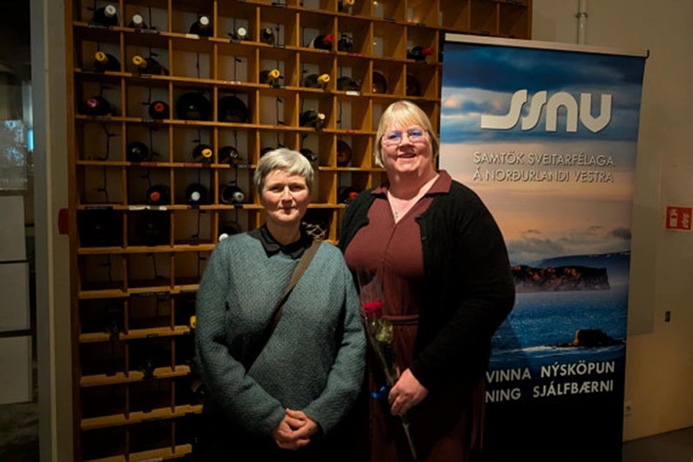 Sólborg og Kristín kampakátar. MYND: EINAR EINARSSON
