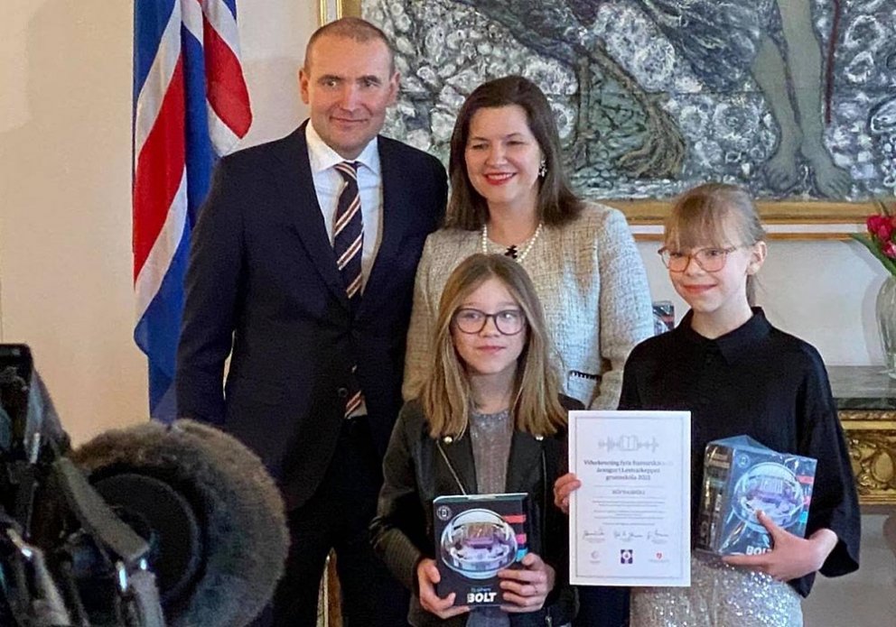 Forsetahjónin Guðni og Elíza ásamt Súsönnu og Steinunni Kristínu. MYND AF SÍÐU HÖFÐASKÓLA