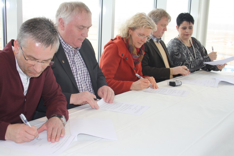 Samsstarfssamningur SSNV og ferðamálafélaganna