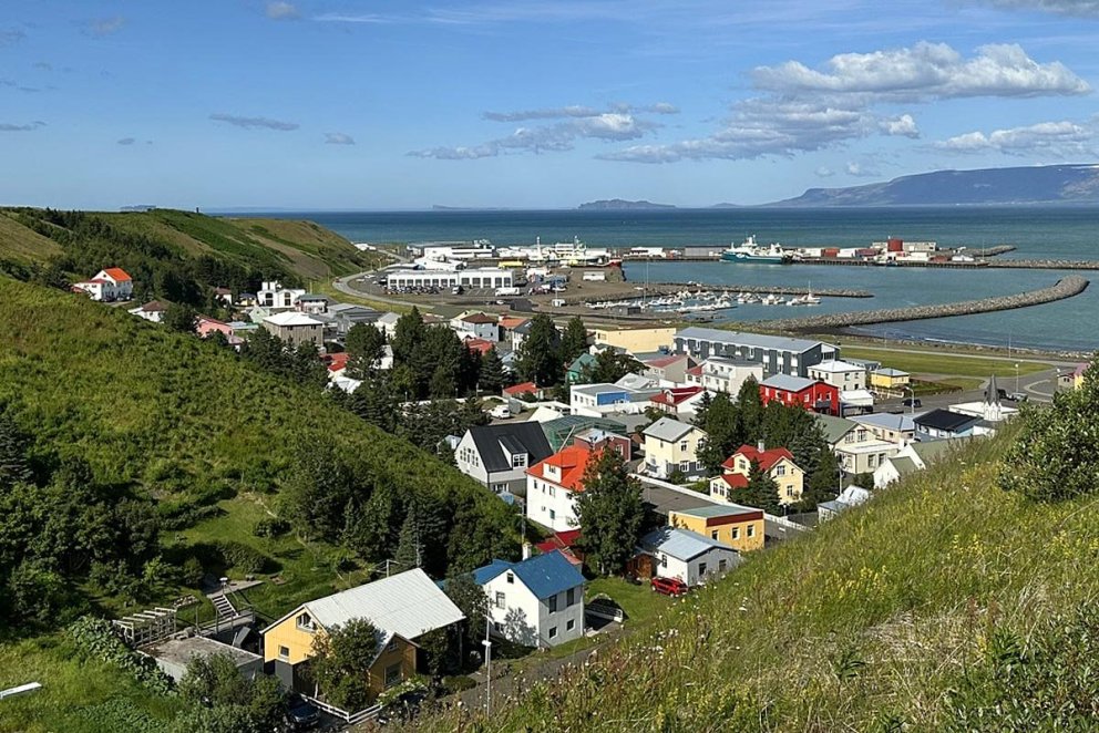 Séð yfir gamla bæinn og hafnarsvæðið á Sauðárkróki. MYND: ÓAB