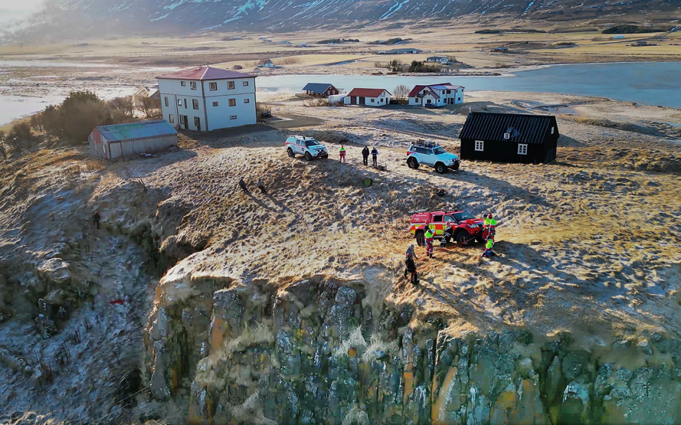 Björgunarsveitarfólk við æfingar á Sjávarborg. MYNDIR: VALUR VALSSON