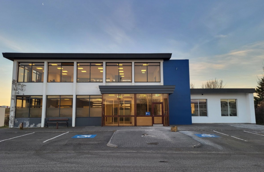 Stjórnsýsluhús Húnabyggðar á Blönduósi. MYNDIR AF FB