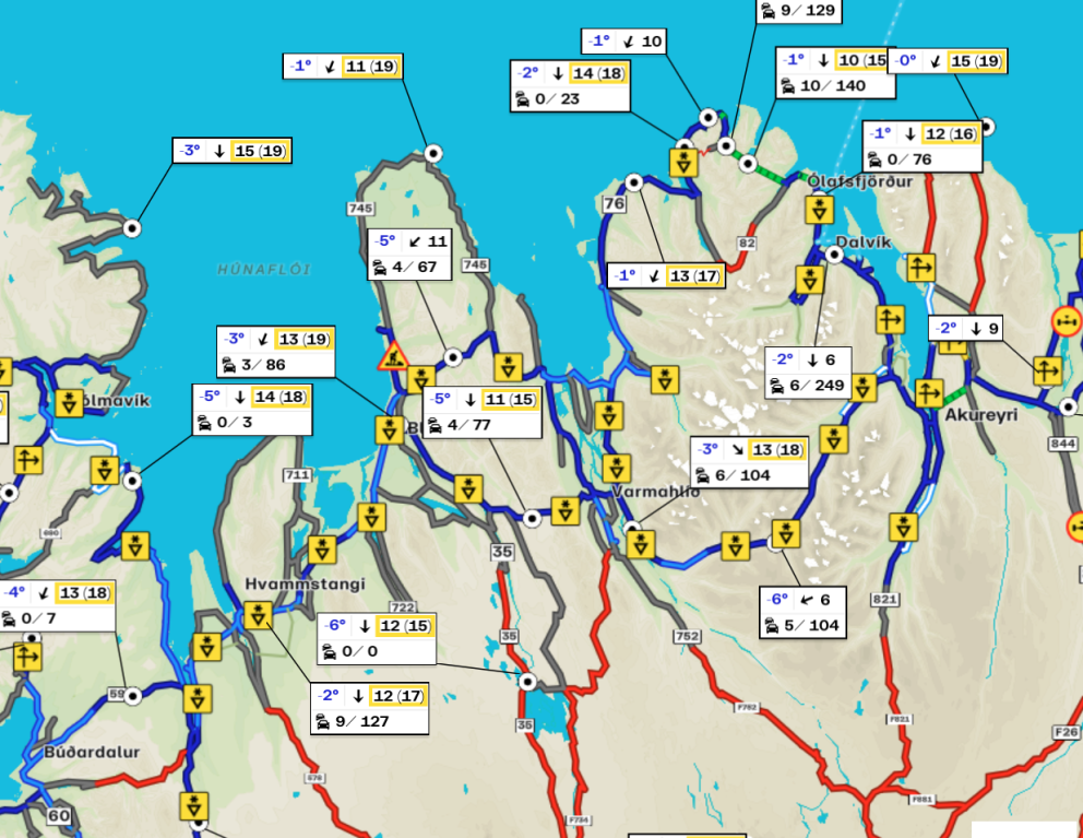 Færðin um kl. 9 í morgun. SKJÁSKOT AF UMFERÐIN.IS