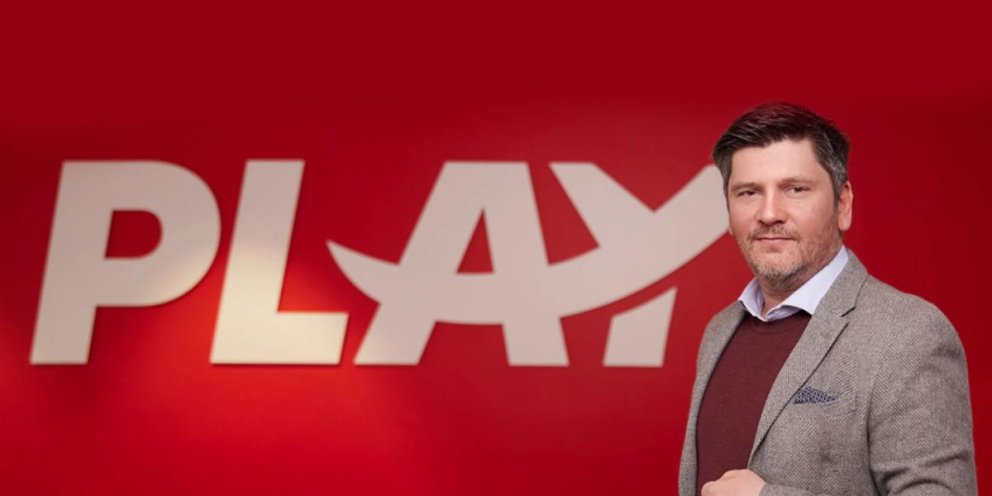 Sigurður Örn býr að mikilli reynslu í flugbransanum. MYND AF PLAY.COM
