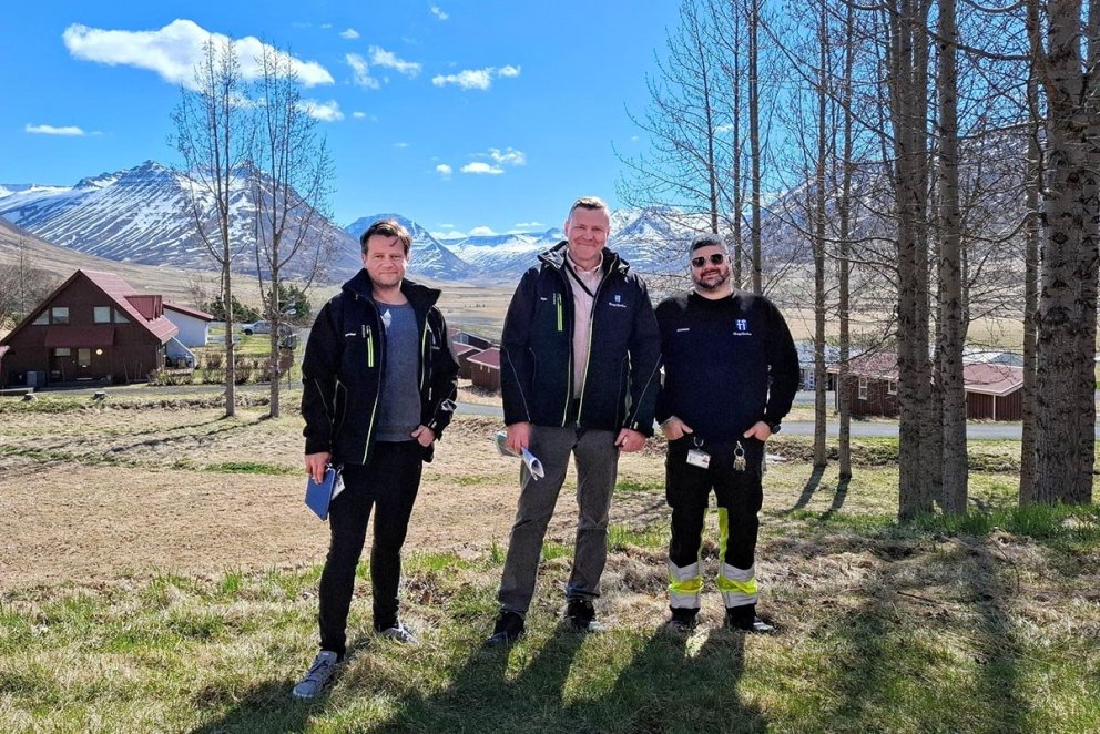 Starsmenn sveitarfélagsins við störf á Hólum. MYND: SKAGAFJÖRÐUR.IS
