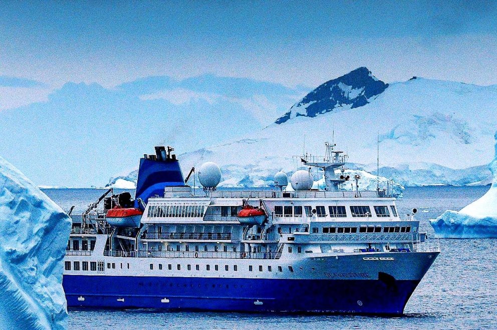 MS Seaventure heimsækir Hofsós og Dragney á morgun. MYND AF VEF SKAGAFJARÐARHAFNA