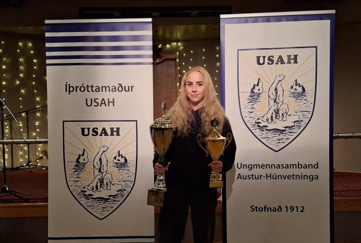 Elísa Bríet á hátíðinni. Myndir teknar af Facebook-síðu USAH.