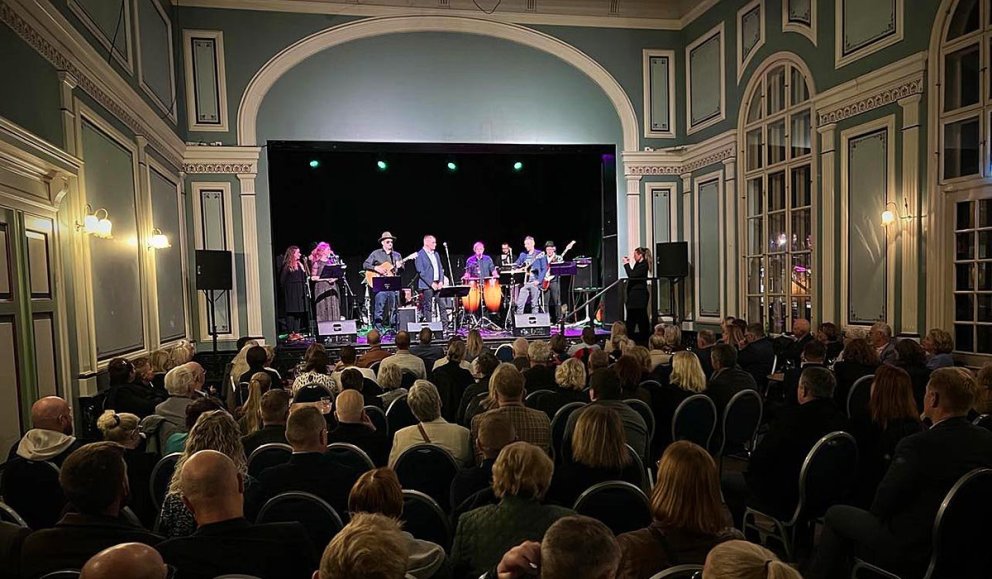 Slagarasveitin í Royal Iðnó Hall síðasta haust. MYND AF FB