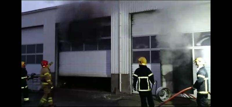 Slökkviliðsmenn á vettvangi. MYND HÚNAÞING VESTRA