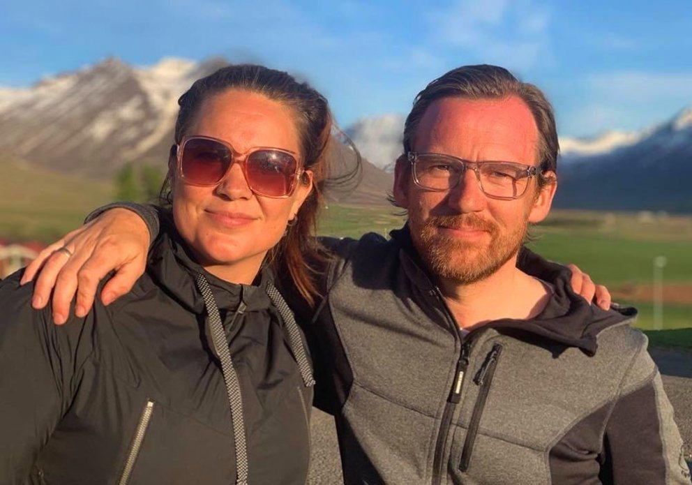 Hledis Sveinsdottir og Hallgrímur Ólafsson þáttastjórnendur.