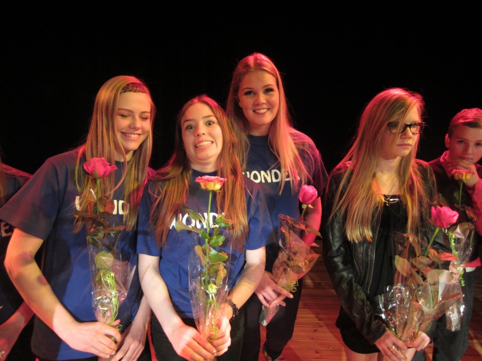 Söngkeppni Friðar í Miðgarði