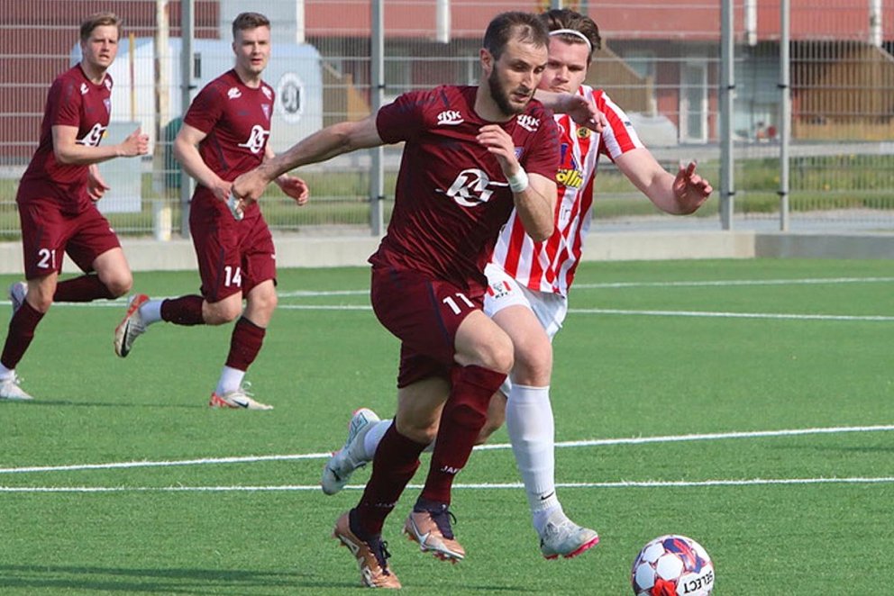 David Bjelobrk geysist upp hægri kantinn í leik gegn liði KÁ um síðustu helgi. MYND: ÓAB