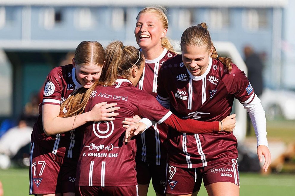 Það fór betur í fyrri leiknum gegn FHL í sumar og þá gátu Stóalstúlkur fagnað sigri í leikslok. MYND: DAVÍÐ MÁR