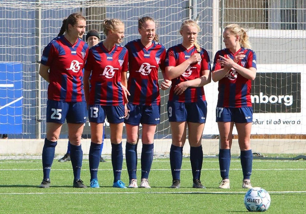 Stólastúlkur vörðust vel í kvöld en það dugði ekki til að þessu sinni. MYND: ÓAB