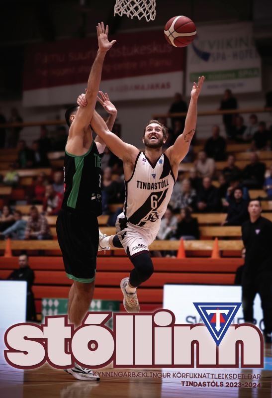 Glæsilega forsíðan í ár...