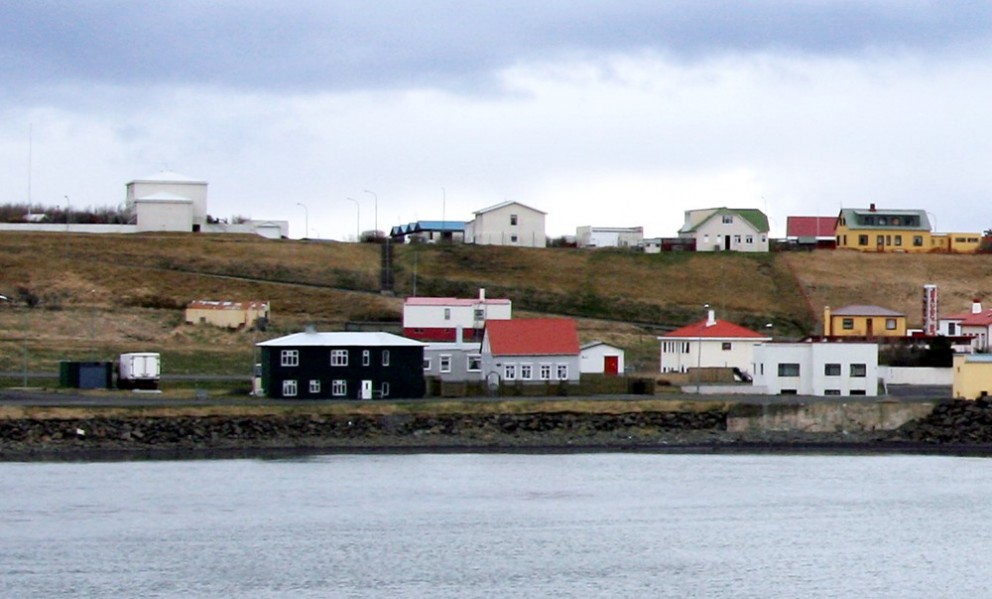 Aðalgatan ekki malbikuð í sumar