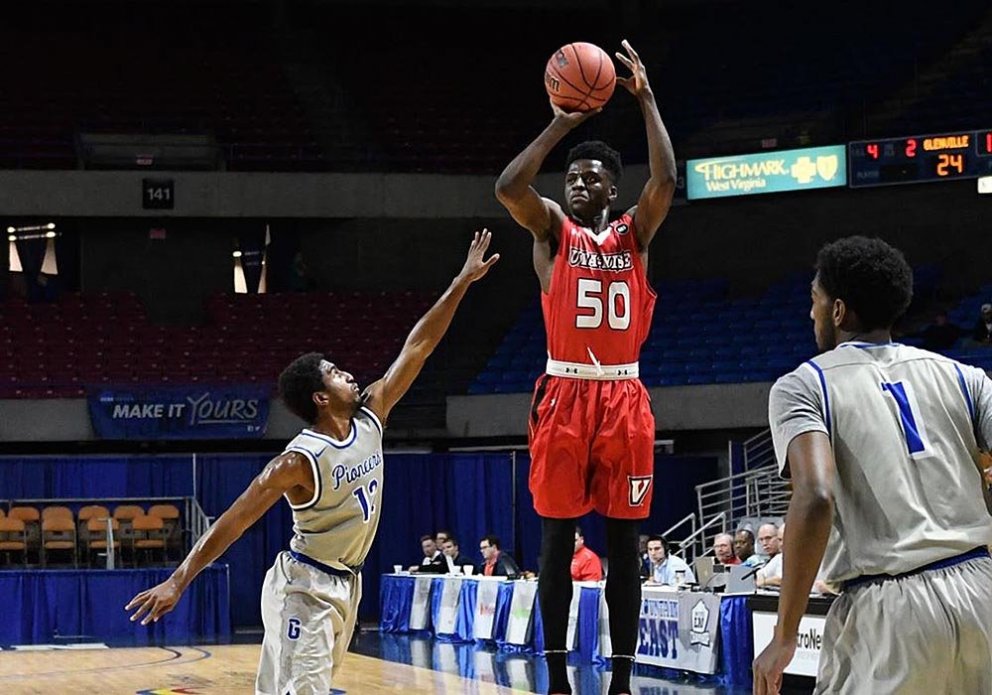 Taiwo Badmus. MYND AF NETINU