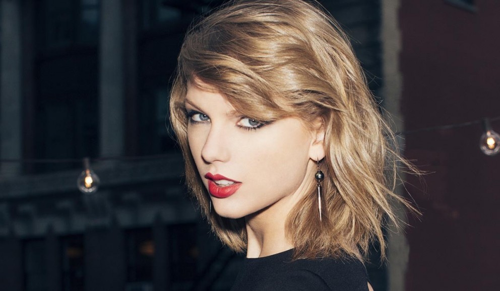 OUT OF THE WOODS / Taylor Swift